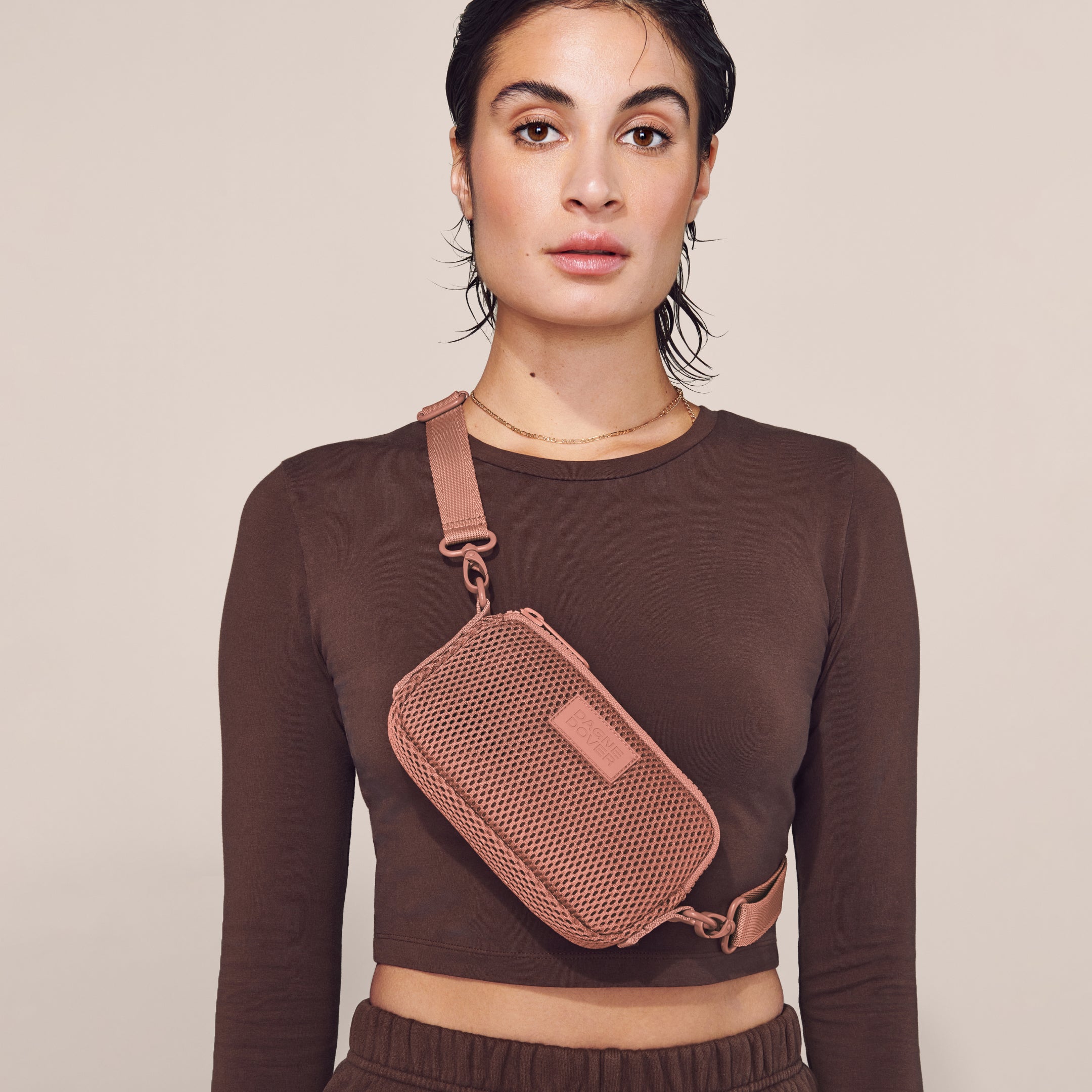 Mara Phone Sling in Onyx Air Mesh - Image 7