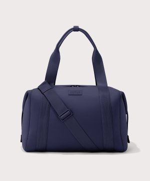 Landon Carryall in Storm. Large
