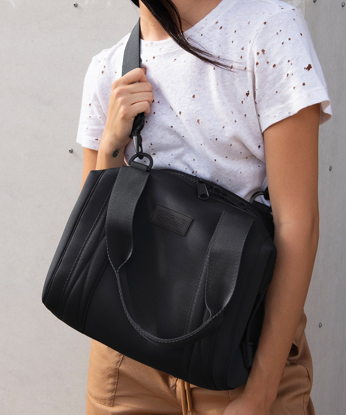 Landon Carryall in Camel. Small - Image 7