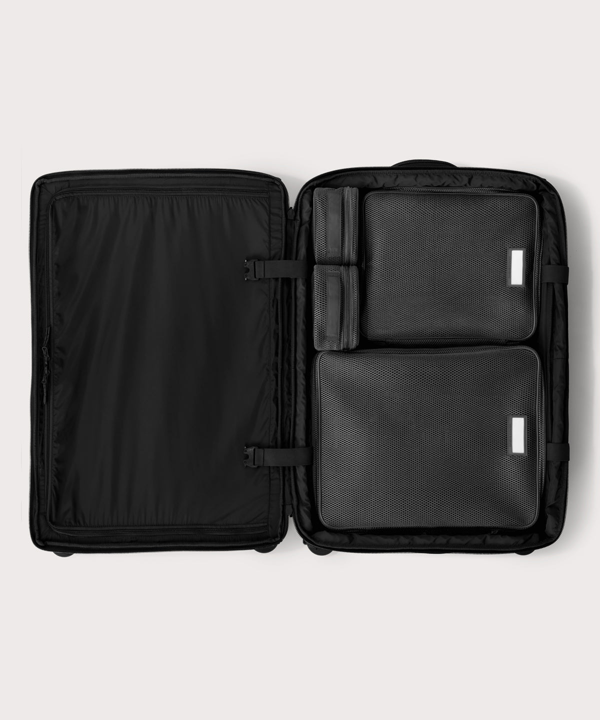 Sydney Checked Luggage in Onyx. Larger - 28.5 inch - Image 2