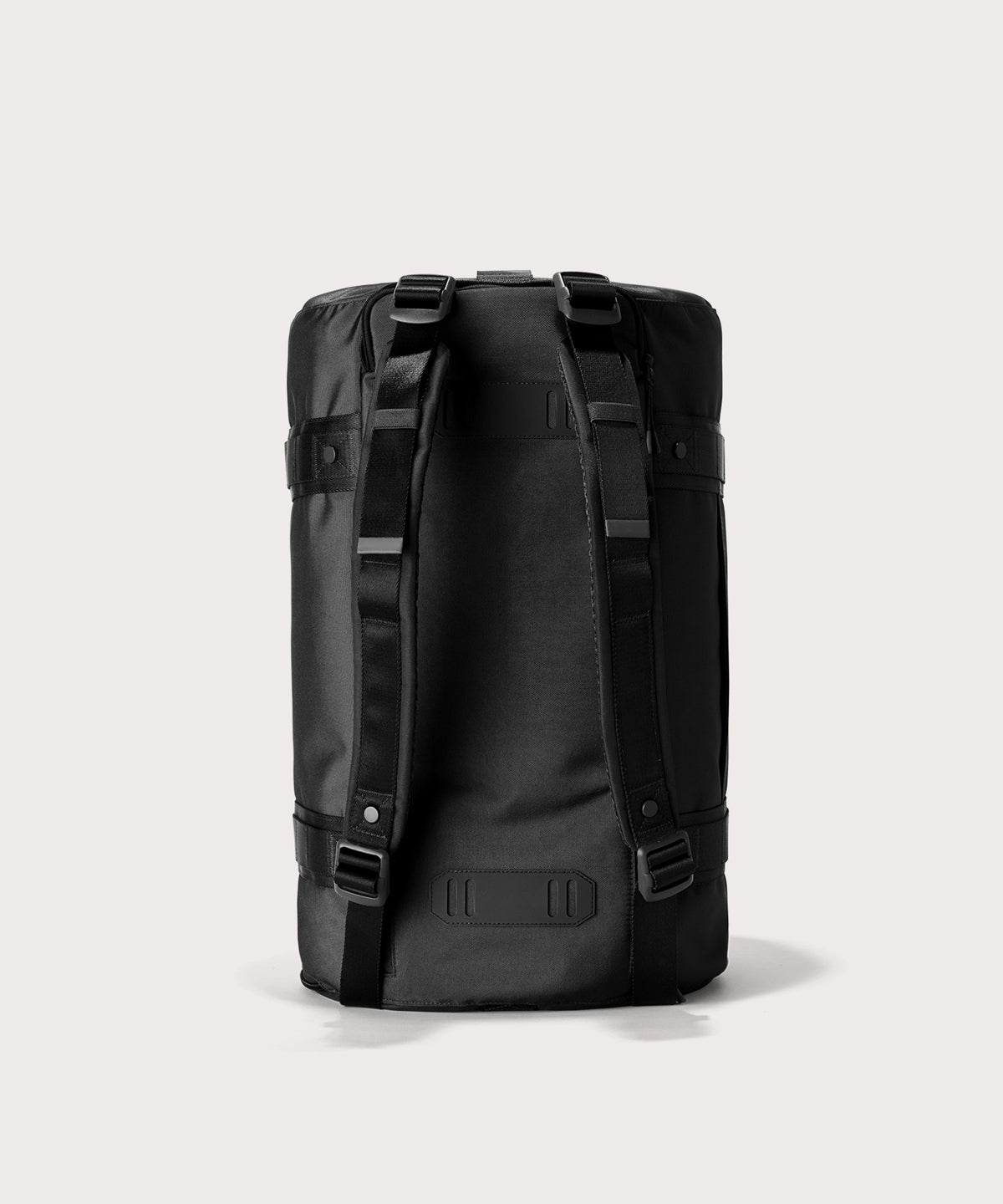 Denver Convertible Duffle in Onyx. Large - Image 6