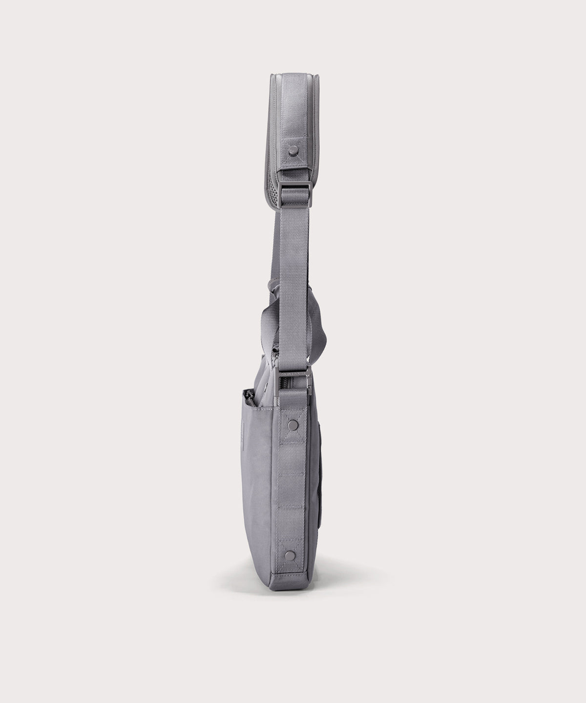 Oslo Slim Laptop Bag in Ash - Image 5