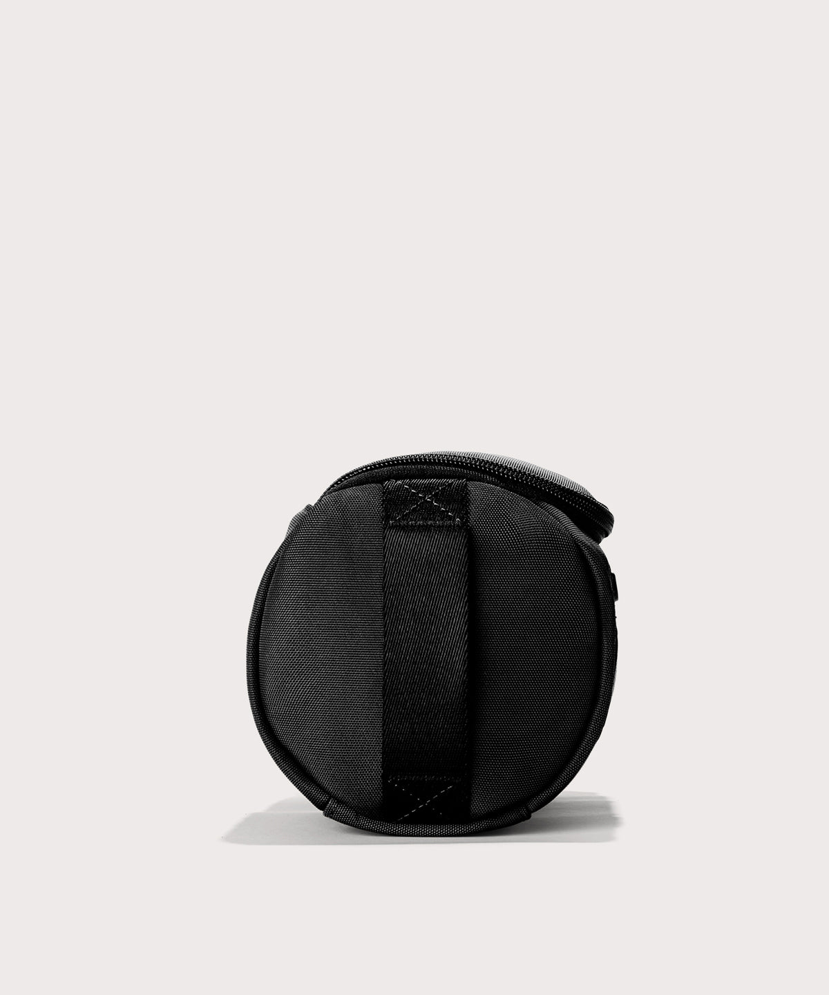 Seoul Dopp Kit in Onyx. Large - Image 5