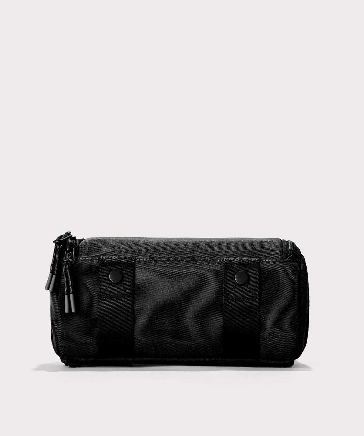 Seoul Dopp Kit in Onyx. Small - Image 4